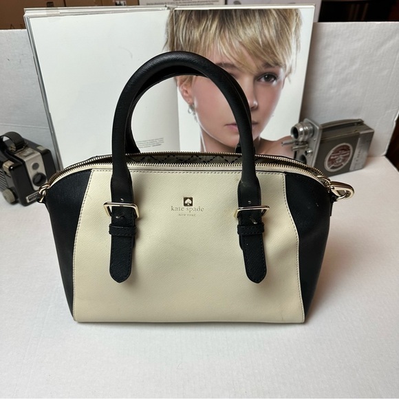 Kate Spade Handbag - Picture 1 of 14
